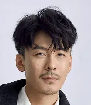 بیوگرافی Dong Wang