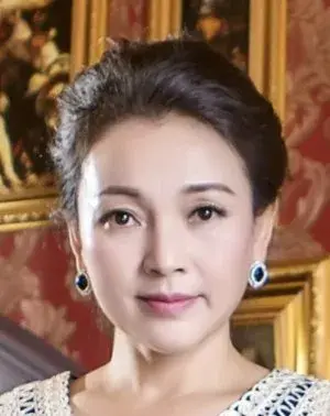 بیوگرافی Yu Lan Yang