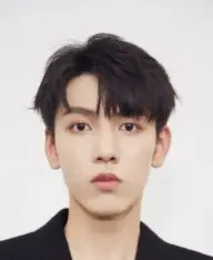 بیوگرافی Jun Yu Zhou