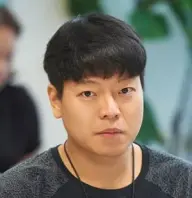 بیوگرافی Dong Hyun Lee