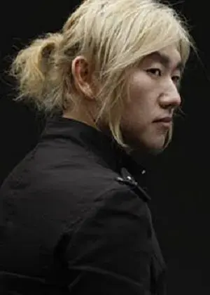 بیوگرافی Byung Gil Choi
