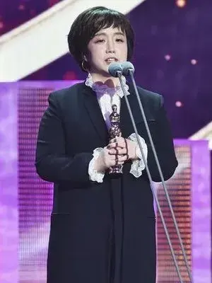 بیوگرافی Ji Young Oh
