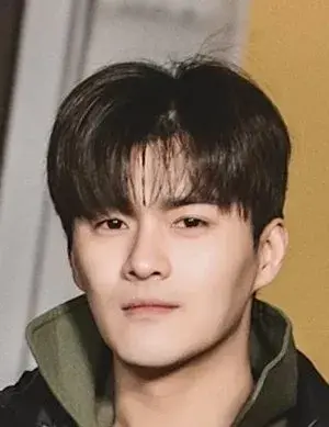 بیوگرافی Yi Lin Wang