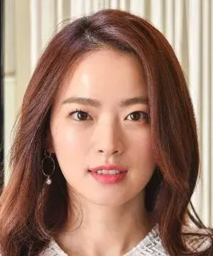 بیوگرافی Woo Hee Chun