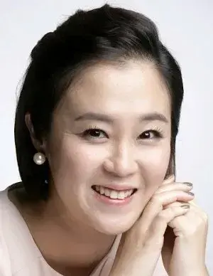 بیوگرافی Eun Lee Jae