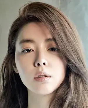 بیوگرافی Min Sun Kim