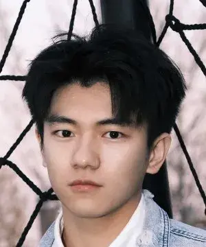 بیوگرافی Fan Zhang