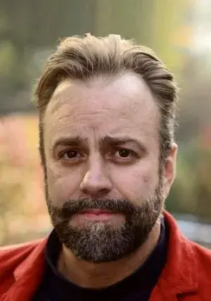 بیوگرافی Scotty Robert Cox