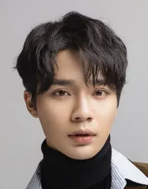 بیوگرافی Dai Kun Li