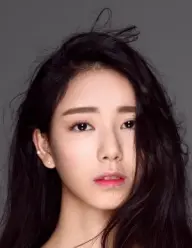 بیوگرافی Rui Qi Xin