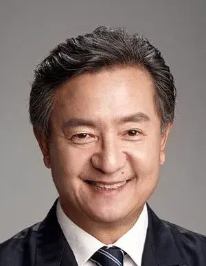 بیوگرافی Young Chang Song