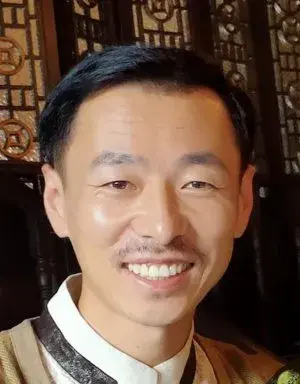 بیوگرافی Zhan Kui Liu