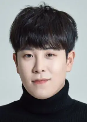 بیوگرافی Ji Hoon Pyo