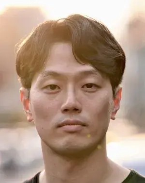 بیوگرافی Suk Gyu Seo