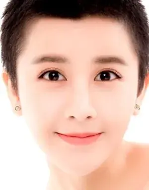 بیوگرافی Zi Tong Xia