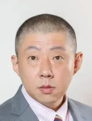 بیوگرافی Yoshitomo Arakawa