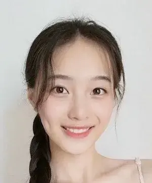 بیوگرافی Yu Xuan Zhao