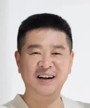 بیوگرافی De Jiang Zou
