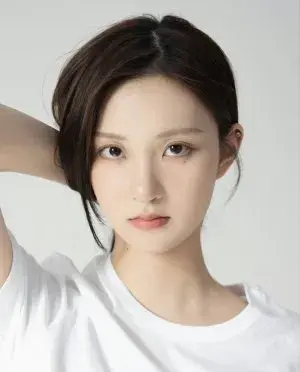 بیوگرافی Qiu Jin