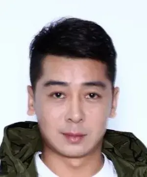 بیوگرافی Yi Bin Xia