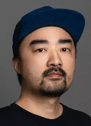بیوگرافی Ya Fei Li