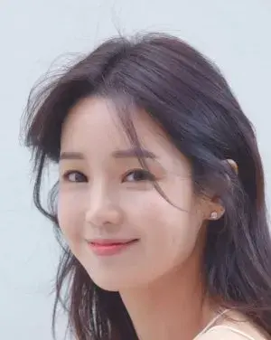 بیوگرافی Mi Jeong Nam