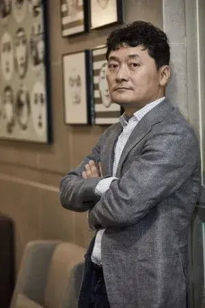 بیوگرافی Hyun Seok Kim