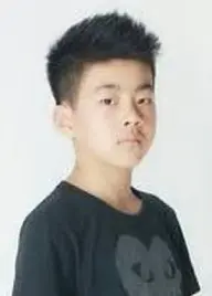 بیوگرافی Si Yu Zhou
