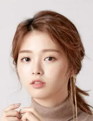 بیوگرافی Ji Won Park