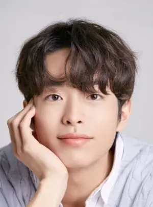 بیوگرافی Yoon Je Choi