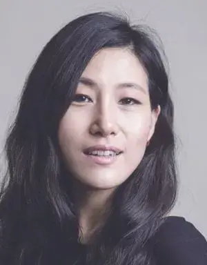 بیوگرافی Joo Young Lee Lee