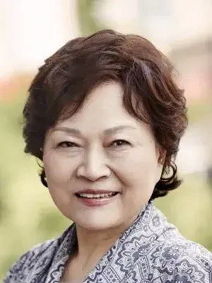 بیوگرافی Yong Rim Kim