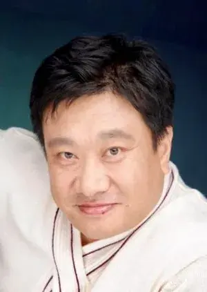 بیوگرافی Yong Woon Kwon