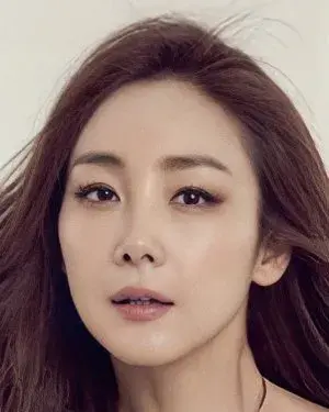 بیوگرافی Mi Hyang Choi