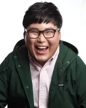 بیوگرافی Yo Han Kim