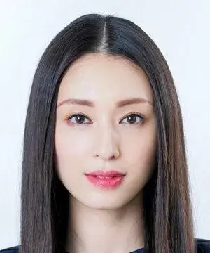 بیوگرافی Chiaki Kuriyama