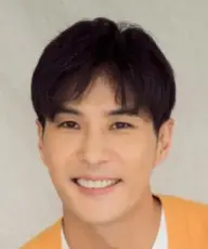 بیوگرافی Bo Suk Kim