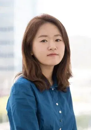 بیوگرافی Jin Joo Lee
