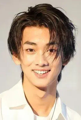 بیوگرافی Li Xiao Qian