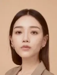 بیوگرافی Zi Xin Zhou
