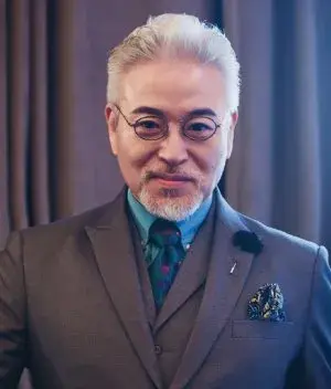 بیوگرافی Akira Osaki