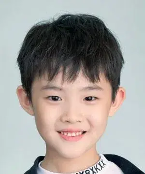 بیوگرافی Jiang Rui Lin