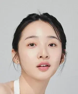 بیوگرافی Mu Lee
