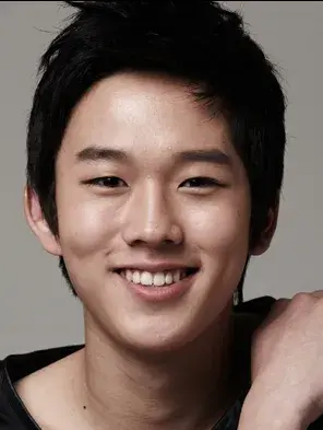 بیوگرافی Joon Suk Yun