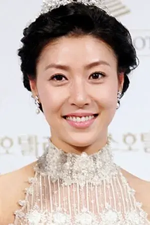 بیوگرافی Hyun Ah Sung