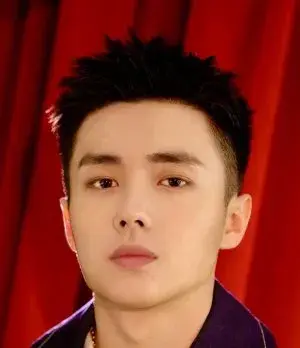 بیوگرافی Zi Lu Zhai