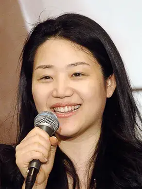 بیوگرافی Yoon Young Jo