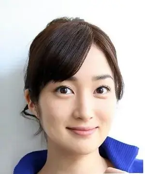 بیوگرافی Mari Takanashi