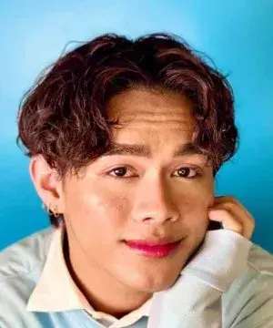 بیوگرافی Ian Carl de Jesus