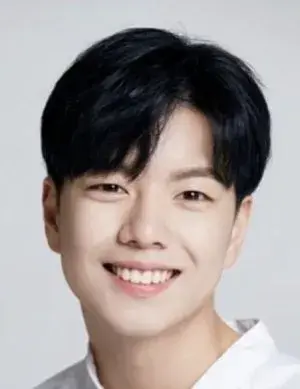 بیوگرافی Min Hyuk Ji
